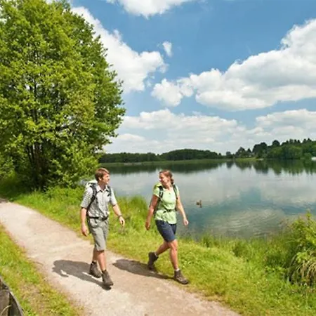 Zum Seeweiher Отель